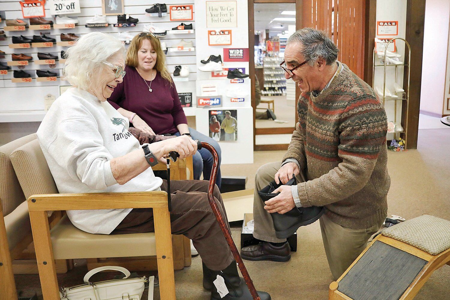 A few final steps remain before longtime Pittsfield shoe store closes